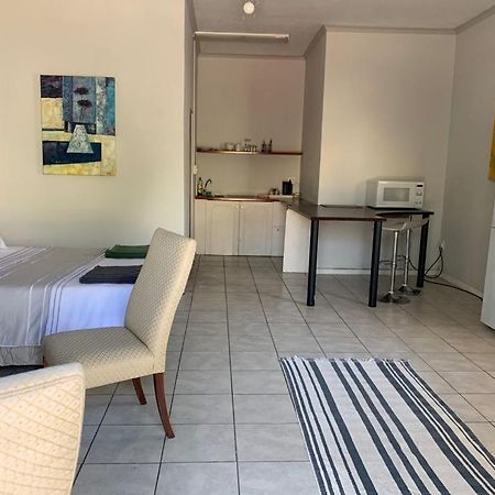 Le Grec Wine Tram Apartment Franschhoek Esterno foto